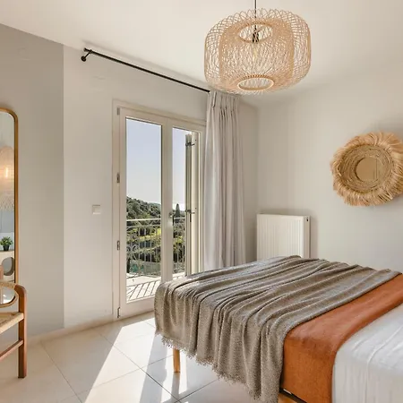 Alma Luxury Residences- Eos 3 * Efl