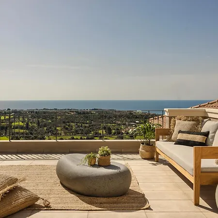 Alma Luxury Residences- Eos 3 Apartment