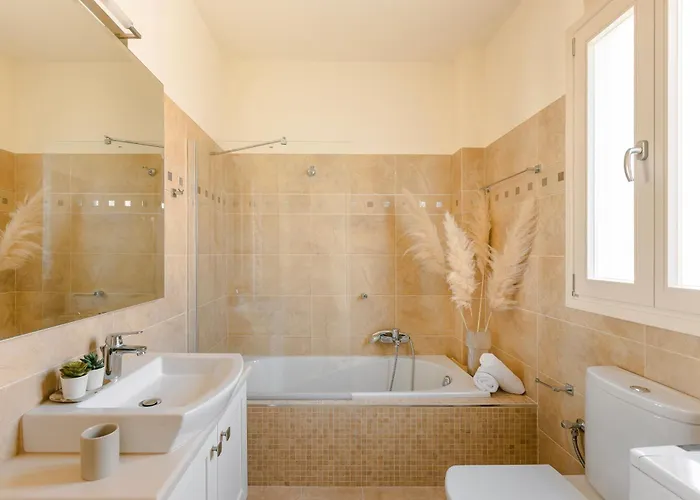 Alma Luxury Residences- Eos 3 *