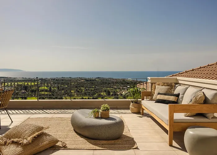 Alma Luxury Residences- Eos 3 דירה