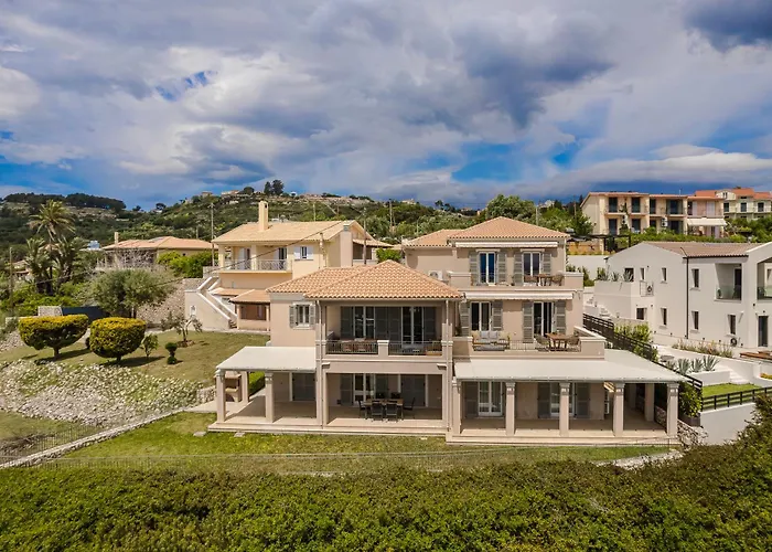 Alma Luxury Residences- Eos 3 דירה